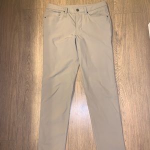 Men’s Lululemon ABC Slim Fit 34” Pant